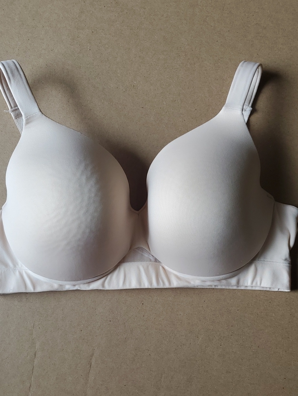 Cacique T-Shirt Bra in Light Beige 38 D